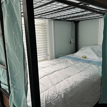 Mycrib Houston Hostel מראה חיצוני תמונה