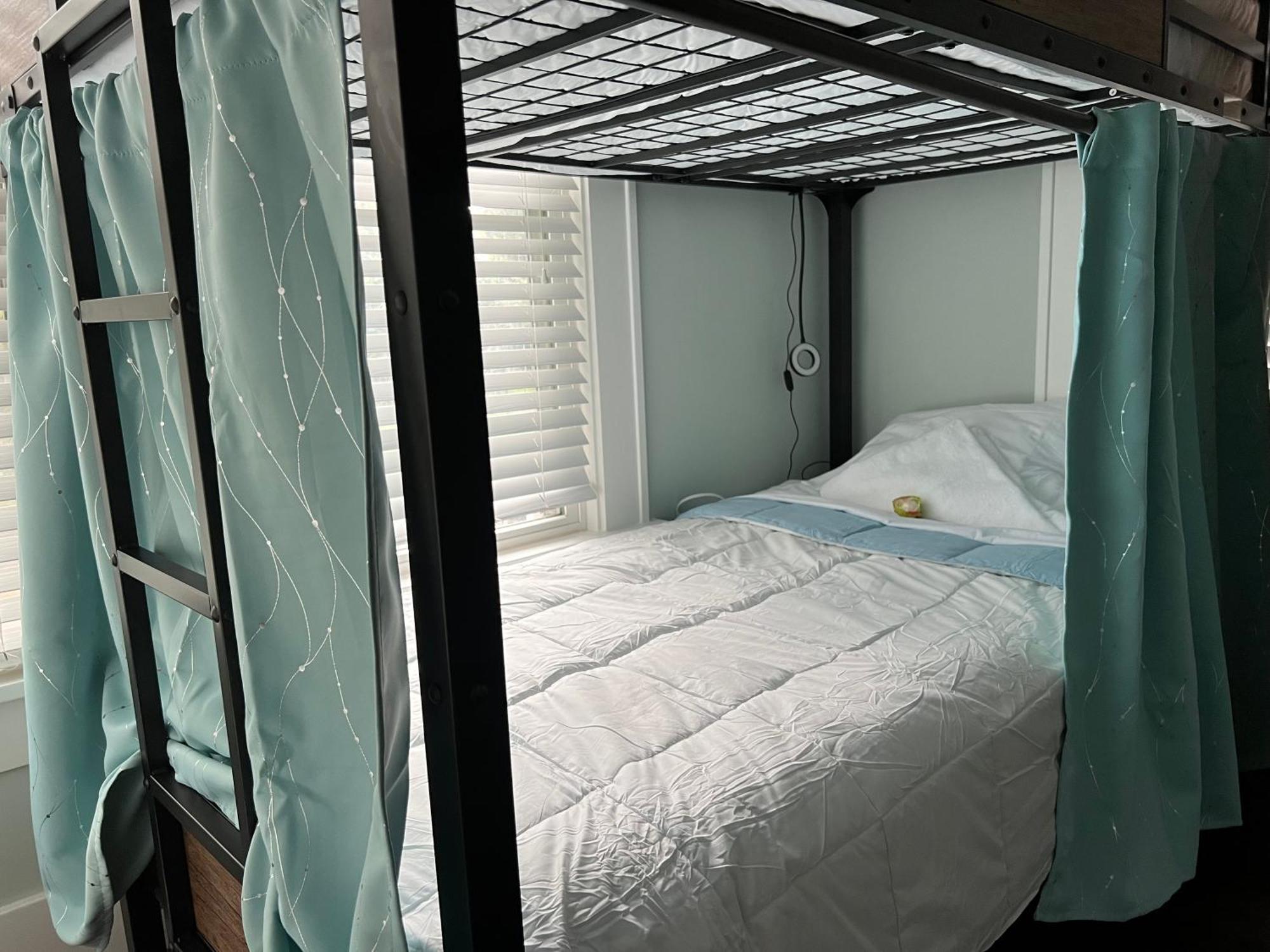 Mycrib Houston Hostel מראה חיצוני תמונה